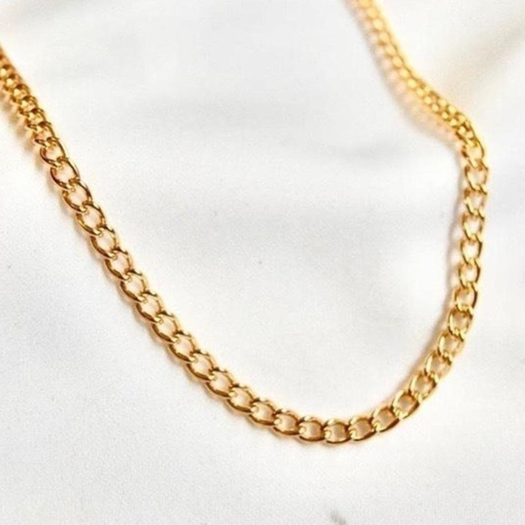 Gold Stacking Chain Choker - Picture 3 of 3